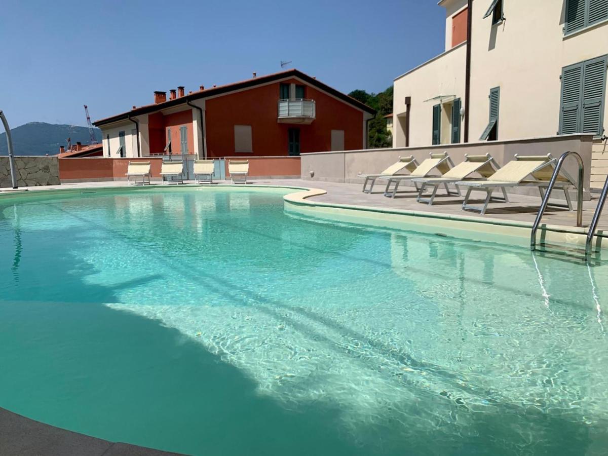 Pool House Apartment La Spezia Bagian luar foto